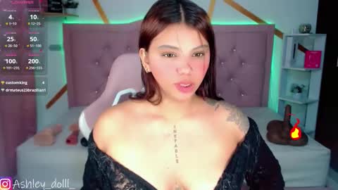 Ashley online show from October 9, 9:46 pm