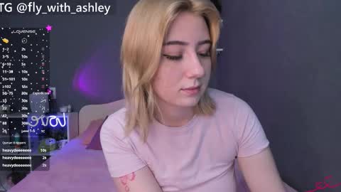 Snapshot of ashley_fly chatting on September 20, 5:52 am ashley_fly online show from September 20, 5:52 am