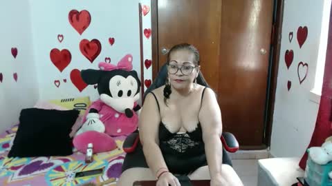 Snapshot of ashley_pink11 chatting on February 15, 9:48 pm ashley pink11 online show from February 15, 9:48 pm