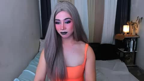 Snapshot of ashley_slutty chatting on May 4, 3:52 pm ashley online show from May 4, 3:52 pm
