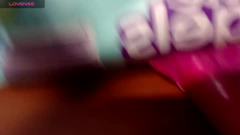 ASHLEY AND TYLER online show from January 21, 2:33 am