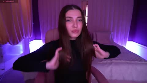 ashleybaee online show from November 11, 1:11 pm