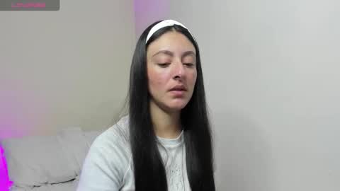 Ashley online show from November 5, 3:23 pm