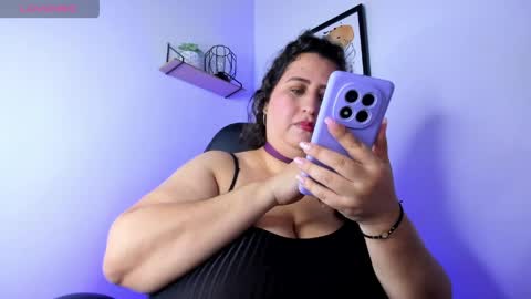 Snapshot of ashleydavis_ chatting on June 7, 2:05 am ASHLEY online show from June 7, 2:05 am