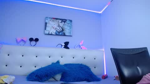 Ashley online show from March 8, 2:04 am