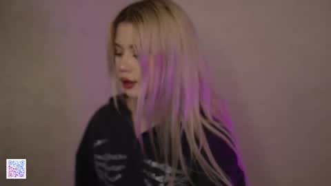 AshleyNiko online show from November 14, 6:50 pm