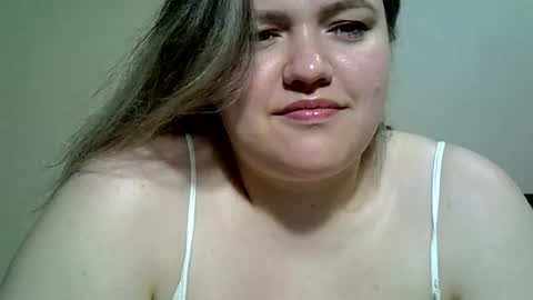 Snapshot of ashleyrosee_ chatting on July 2, 12:21 am Anite online show from July 2, 12:21 am