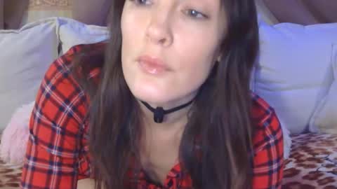 Snapshot of ashleyshyne69 chatting on May 26, 2:57 pm Ashley online show from May 26, 2:57 pm