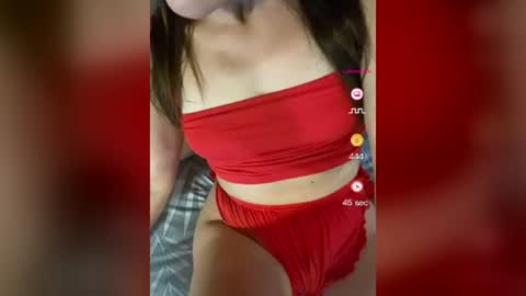 Snapshot of ashleyshyne69 chatting on July 31, 3:50 am Ashley online show from July 31, 3:50 am