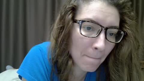 Ashley online show from December 13, 9:02 am