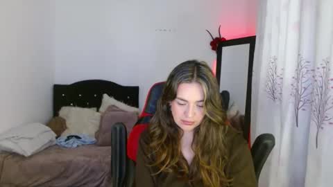 ASHLEY online show from April 22, 1:12 pm