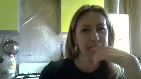 AshleyXHoney online show from March 25, 7:58 am
