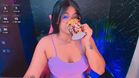 Snapshot of ashleyy18__ chatting on November 27, 1:07 am Ashleyy18 online show from November 27, 1:07 am