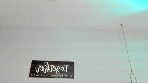 Snapshot of ashleyy_ls chatting on September 27, 2:16 am kylie online show from September 27, 2:16 am