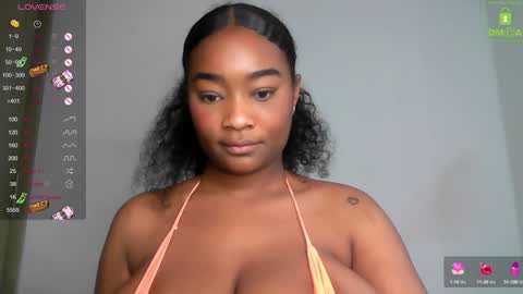 Ashly online show from February 5, 6:15 pm