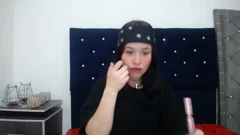 Snapshot of ashly_93 chatting on February 25, 6:31 pm engel online show from February 25, 6:31 pm