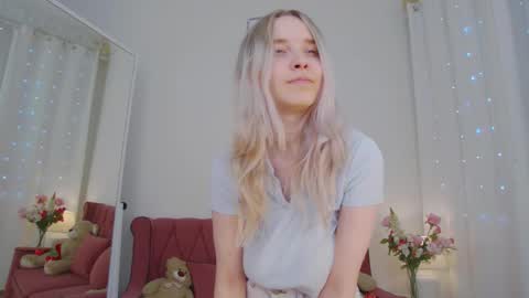 ashly_cherry online show from February 12, 11:05 am