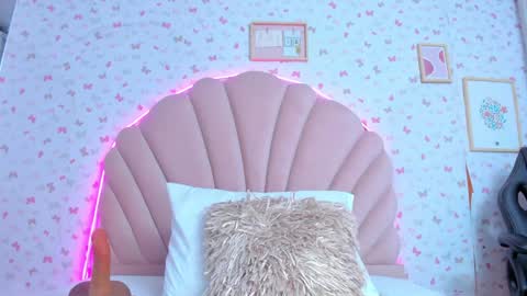 Ashly online show from December 24, 12:44 pm