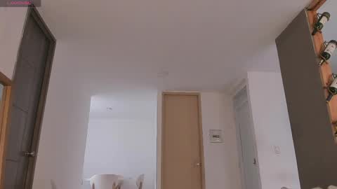 Ashly  online show from April 21, 3:39 pm