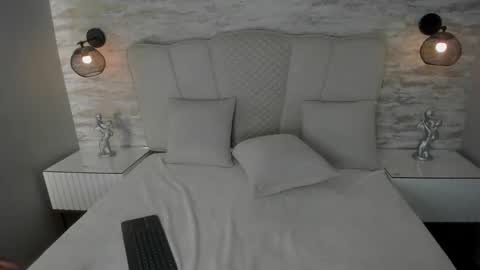 Snapshot of ashlye_collins chatting on November 21, 7:01 pm ashlye_collins online show from November 21, 7:01 pm