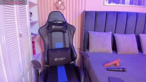 ashlye_miller_ online show from January 26, 3:38 am