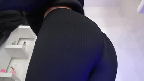 Snapshot of ashlyvesneva chatting on September 26, 11:31 pm Ashly online show from September 26, 11:31 pm