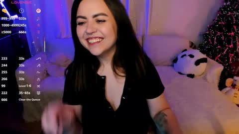 Your girlfriend online show from December 19, 11:23 pm