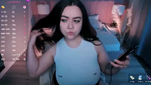 Snapshot of ashton_heidi chatting on June 27, 12:04 am Your girlfriend online show from June 27, 12:04 am