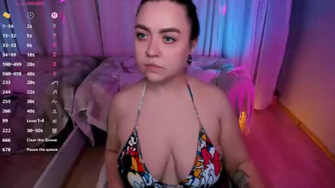 Snapshot of ashton_heidi chatting on July 27, 11:34 pm Your girlfriend online show from July 27, 11:34 pm
