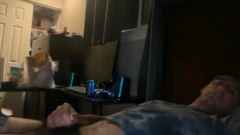 Snapshot of ashur_06 chatting on July 13, 8:06 am ashur_06 online show from July 13, 8:06 am