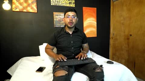 ashwin_koch online show from March 4, 11:33 pm