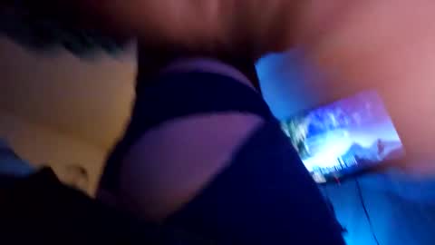 Snapshot of ashybabyinthadonk chatting on December 13, 9:35 am ashybabyinthadonk online show from December 13, 9:35 am