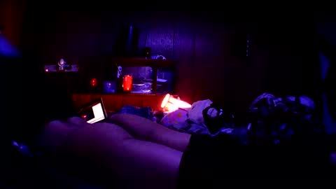 Snapshot of ashybabyinthadonk chatting on October 12, 6:34 am ashybabyinthadonk online show from October 12, 6:34 am