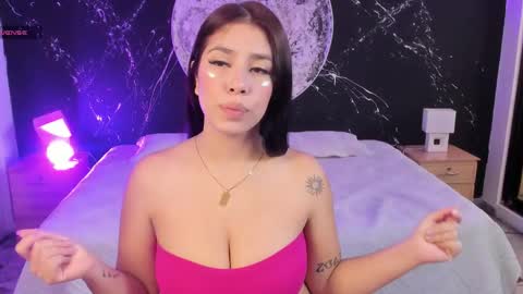 Asia and Zoe online show from September 19, 12:17 pm