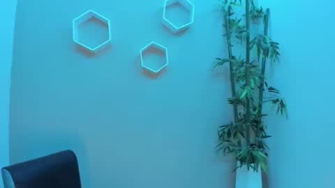 Camila online show from February 23, 4:59 pm