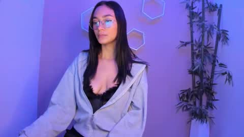 Camila online show from March 3, 2:45 pm