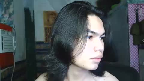 asian_babyboi online show from April 18, 7:58 pm