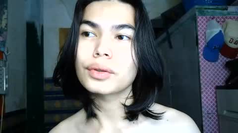 Snapshot of asian_babyboi chatting on July 24, 7:34 pm asian_babyboi online show from July 24, 7:34 pm