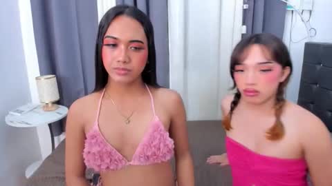 Snapshot of asian_bigcockthea01 chatting on June 8, 1:28 am asian_bigcockthea01 online show from June 8, 1:28 am