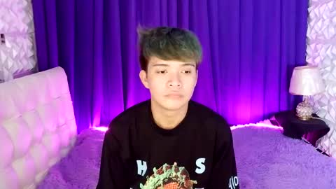 Snapshot of asian_blakefoster chatting on May 27, 1:13 am asian_blakefoster online show from May 27, 1:13 am