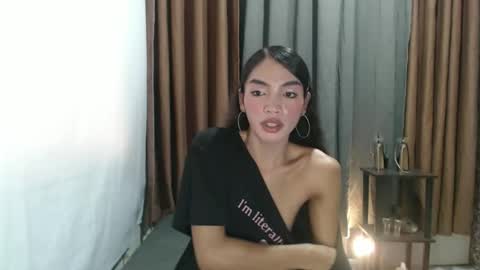 asian_cassy online show from February 17, 6:43 am