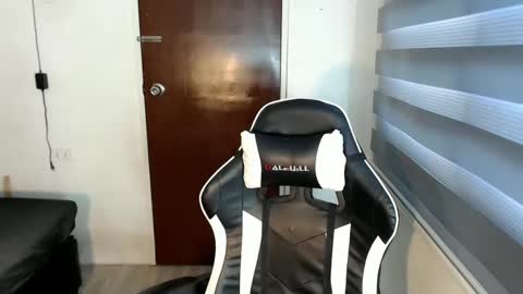 Snapshot of asian_cecilyxx chatting on January 29, 6:33 am Cecily online show from January 29, 6:33 am