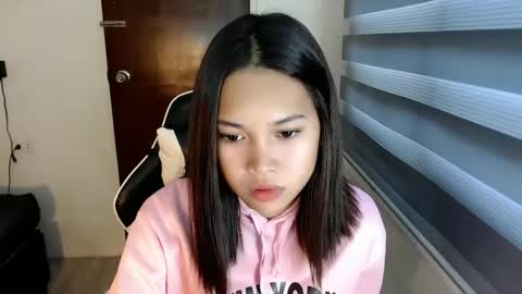 Snapshot of asian_cecilyxx chatting on January 30, 3:22 am Cecily online show from January 30, 3:22 am