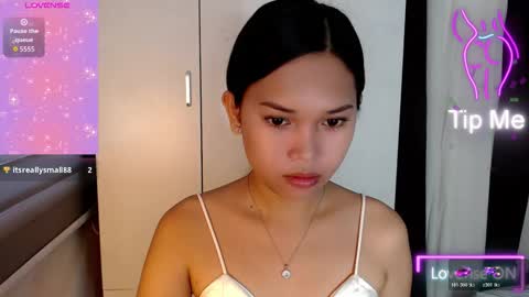 Snapshot of asian_cecilyxx chatting on October 20, 4:24 am Cecily online show from October 20, 4:24 am