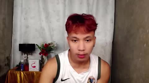 Snapshot of asian_cum_josh chatting on November 4, 8:24 am asian_cum_josh online show from November 4, 8:24 am