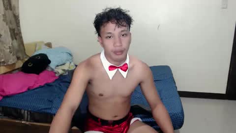 Snapshot of asian_cum_josh chatting on December 3, 6:32 am asian_cum_josh online show from December 3, 6:32 am