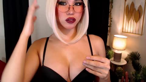 hinata online show from December 13, 3:16 am