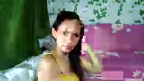 Snapshot of asian_hotmommy chatting on July 10, 1:25 pm asian_hotmommy online show from July 10, 1:25 pm