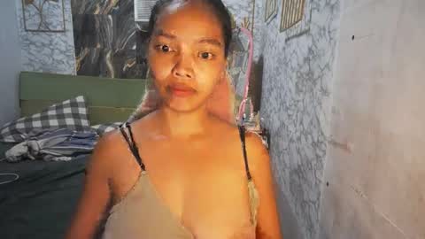 im janeth single mom online show from April 22, 11:28 pm