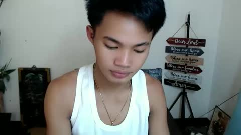 Snapshot of asian_lover05 chatting on October 20, 3:56 pm asian_lover05 online show from October 20, 3:56 pm